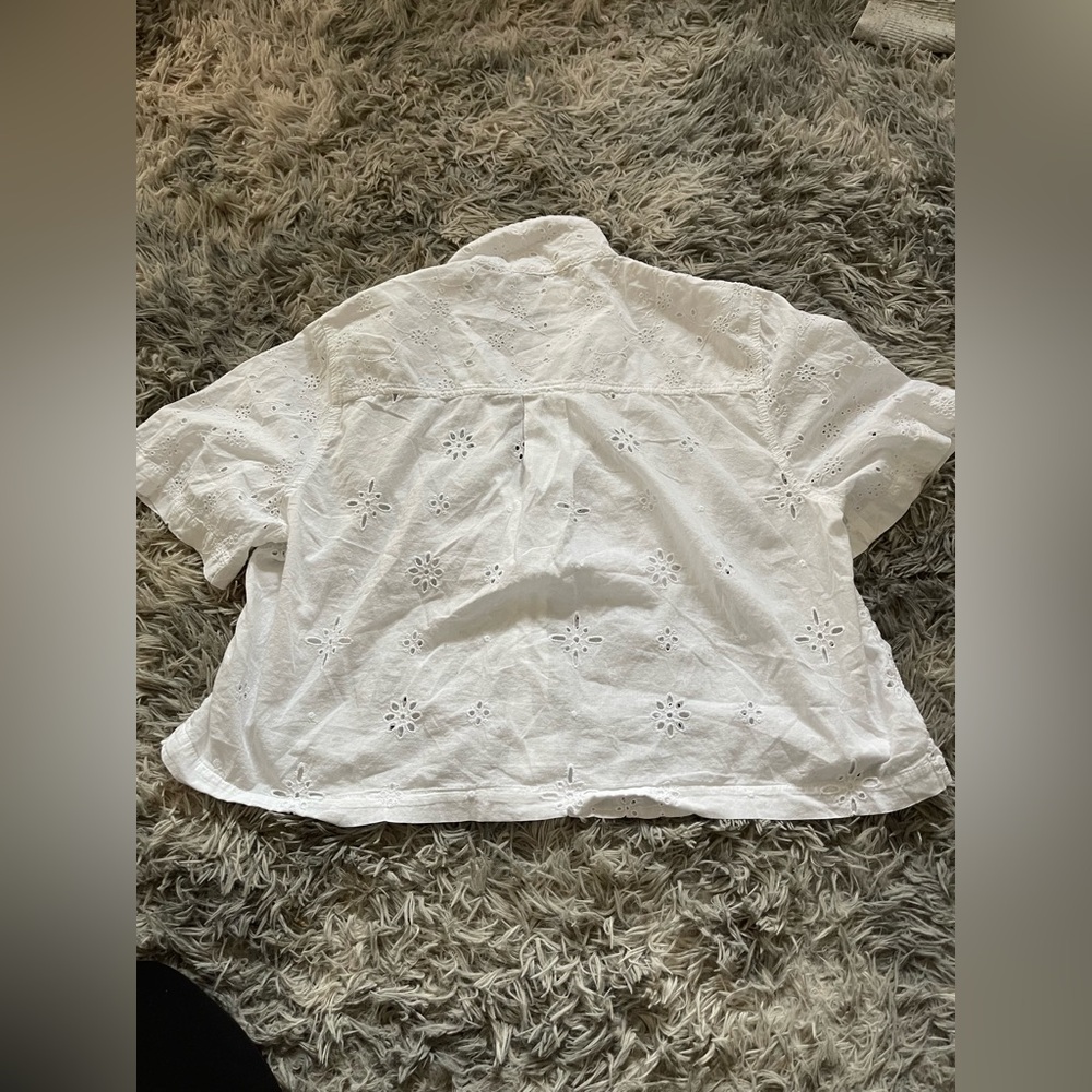AE Cropped Eyelet Button-Up Shirt embroidered pocket white XL American Eagle - Picture 4 of 7